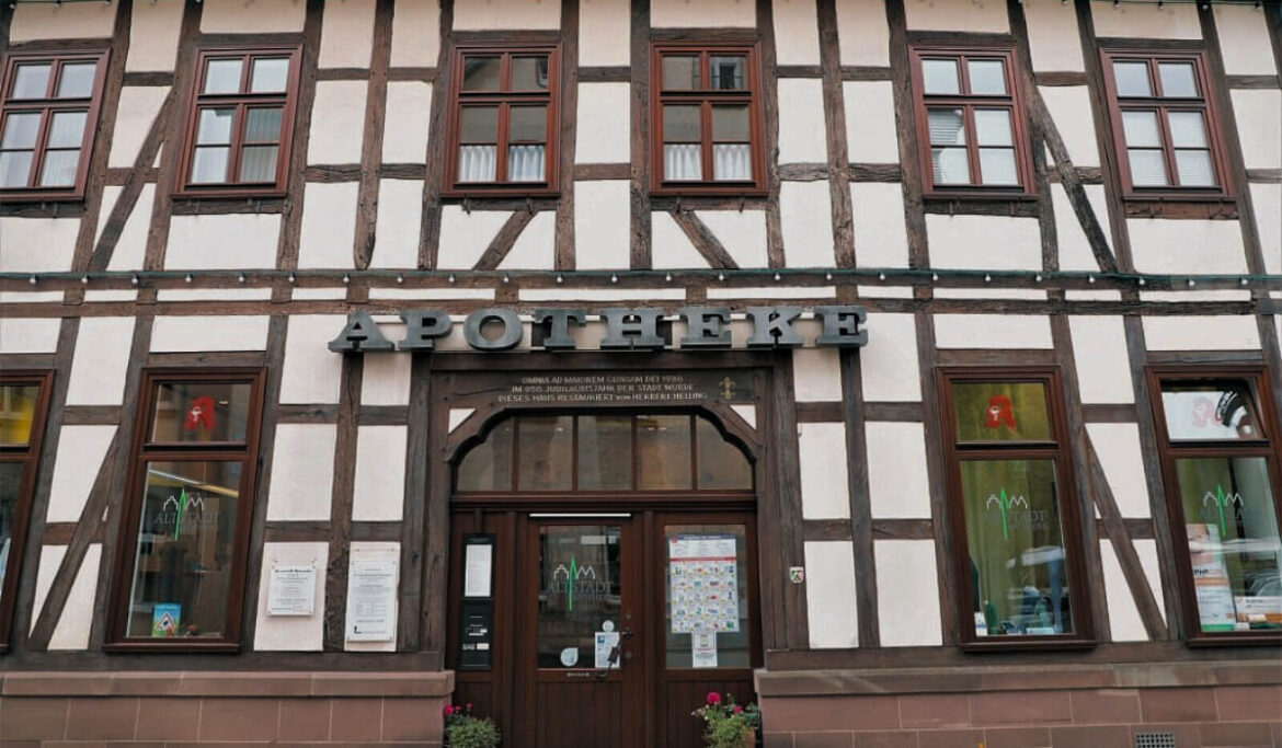 Altstadt-Apotheke